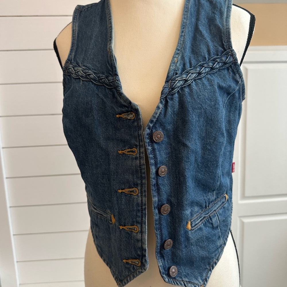 Denim Levi Button-Up Vest